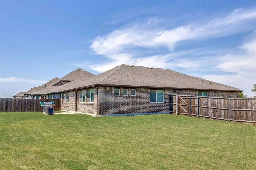 1404 Rosebush Road