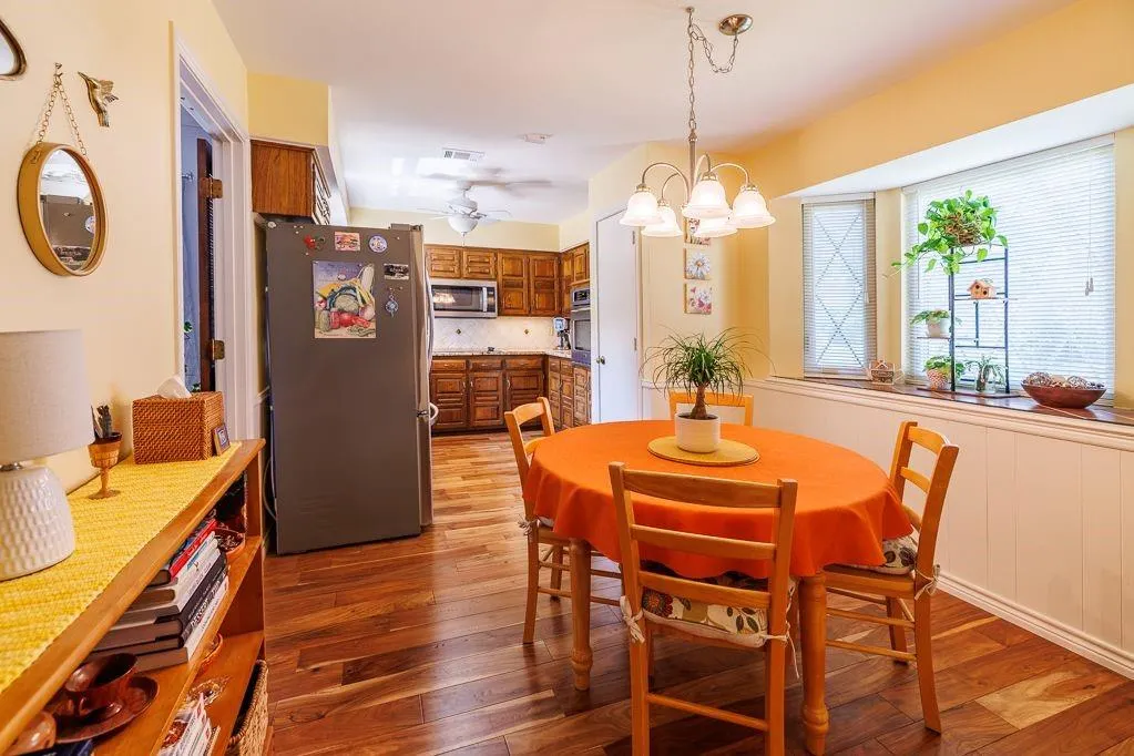 428 Tall Oaks Lane