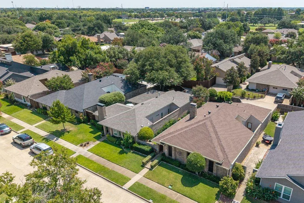 428 Tall Oaks Lane