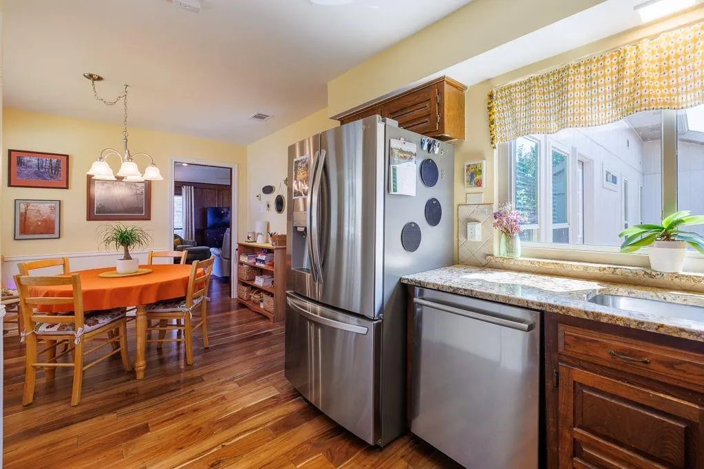 428 Tall Oaks Lane