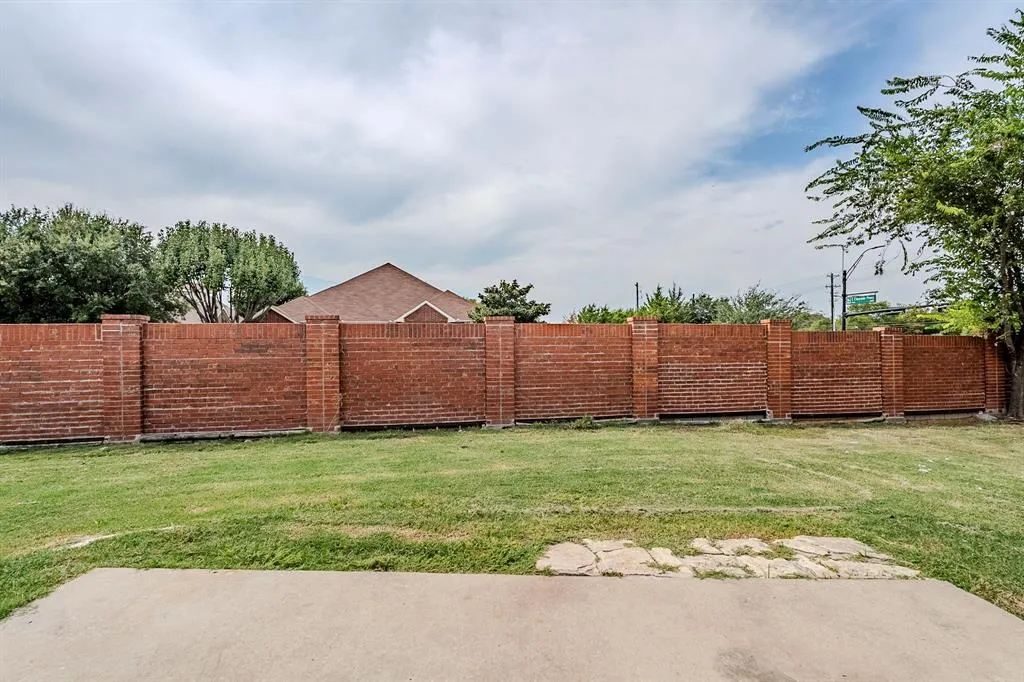 1898 Barton Springs Drive