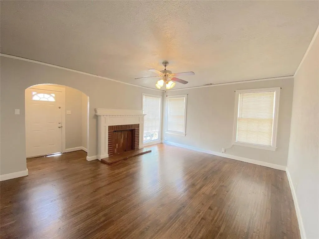 710 W 12th Street