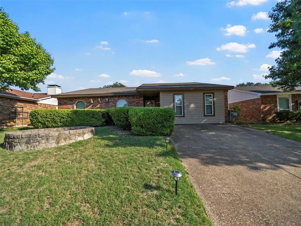 726 Meadow Mead Drive