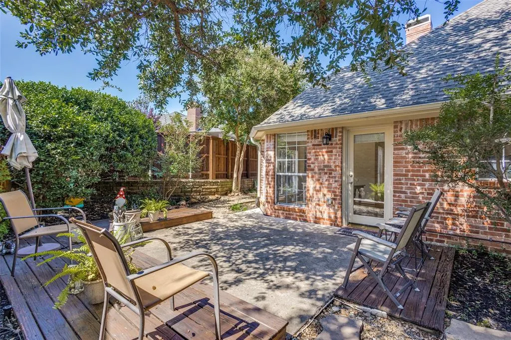 5929 La Cumbre Drive