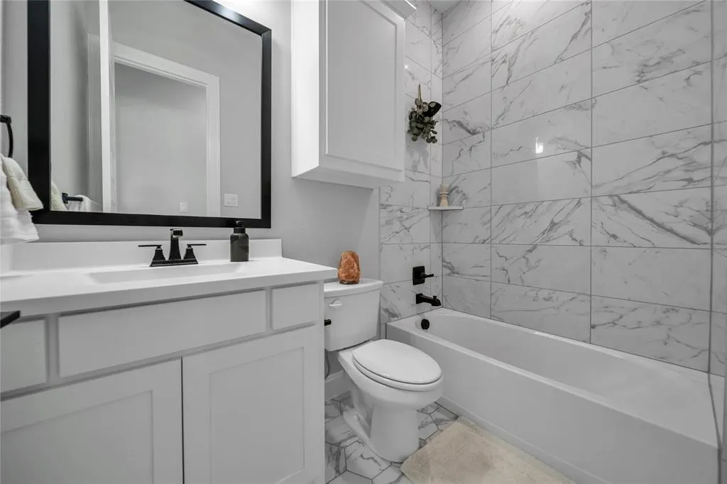 2309 Red Tailed Hawk Lane