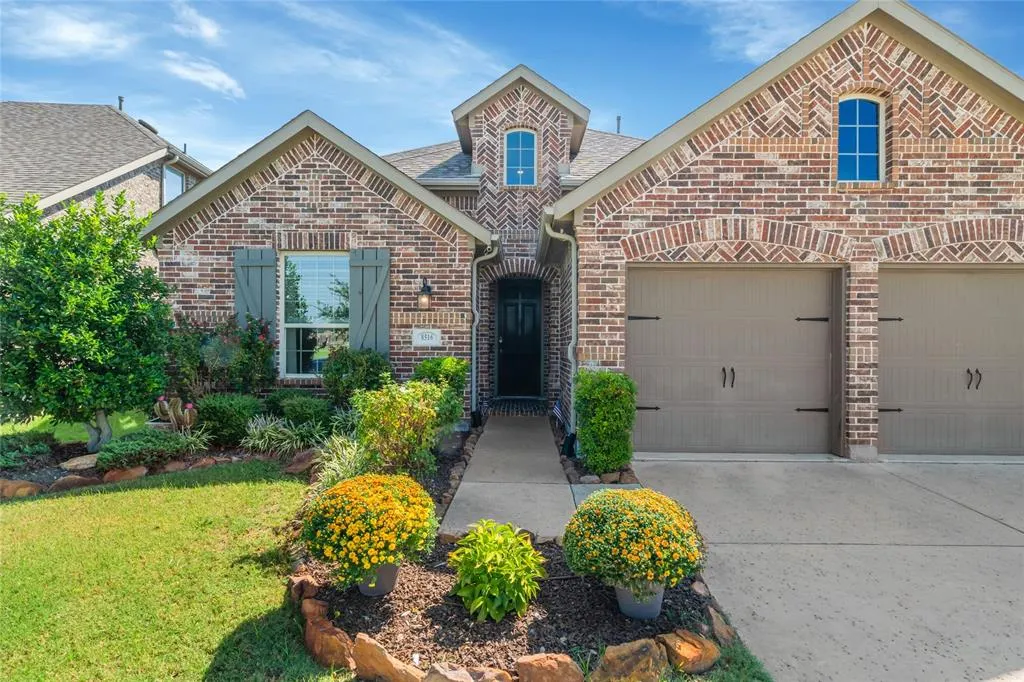 8516 Backwater Bay Cove