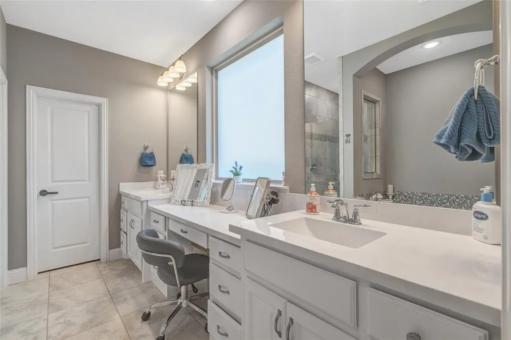 8516 Backwater Bay Cove