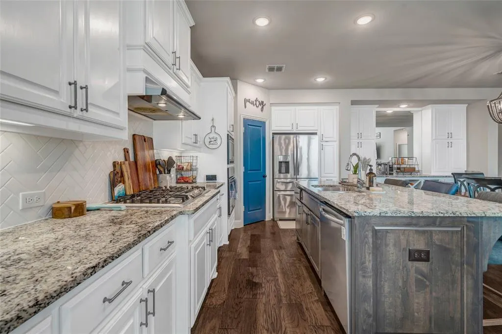 8516 Backwater Bay Cove