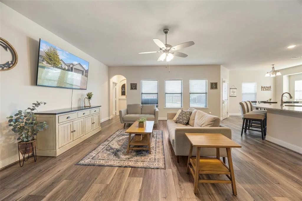 2813 Diamondback Drive