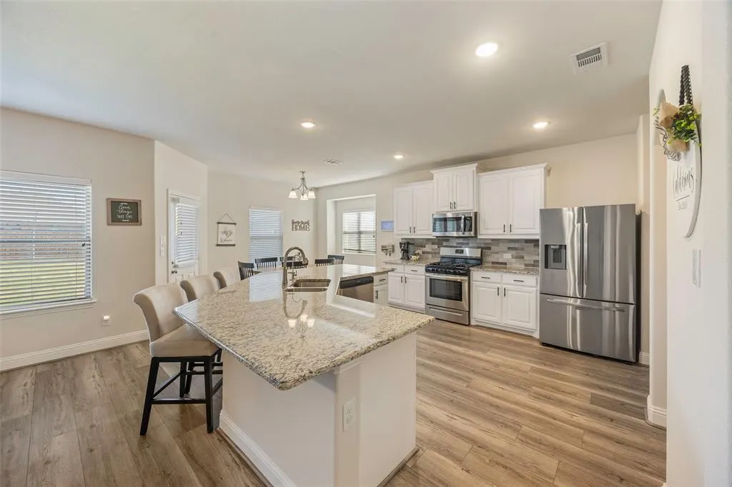 2813 Diamondback Drive