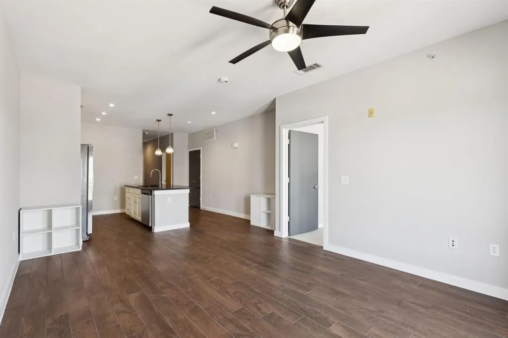 5609 Smu Boulevard, #505