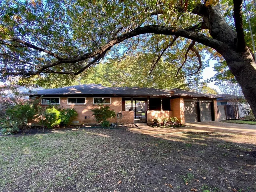 7120 Dalewood Lane