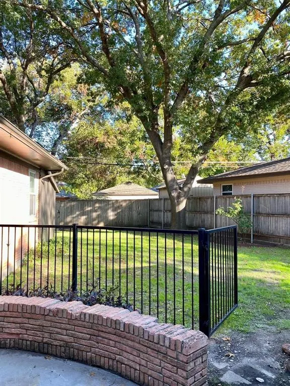 7120 Dalewood Lane
