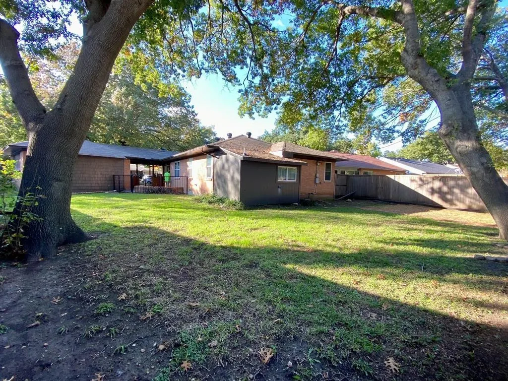7120 Dalewood Lane