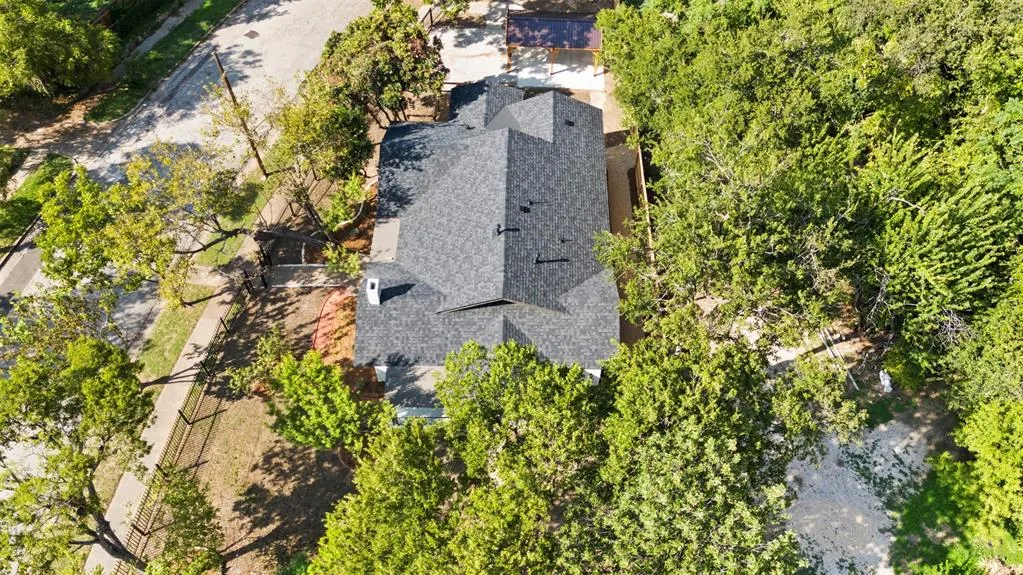 624 N Vernon Avenue