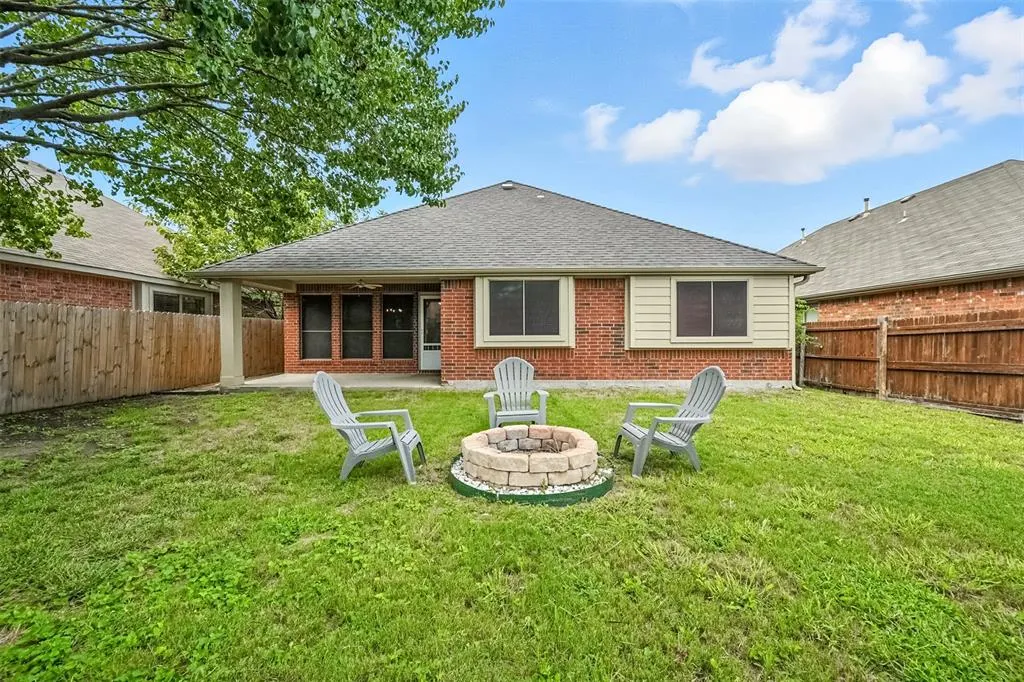2217 Kingsdale Court
