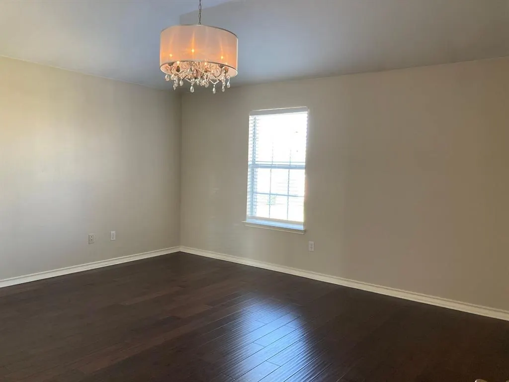 1046 Carlisle Drive