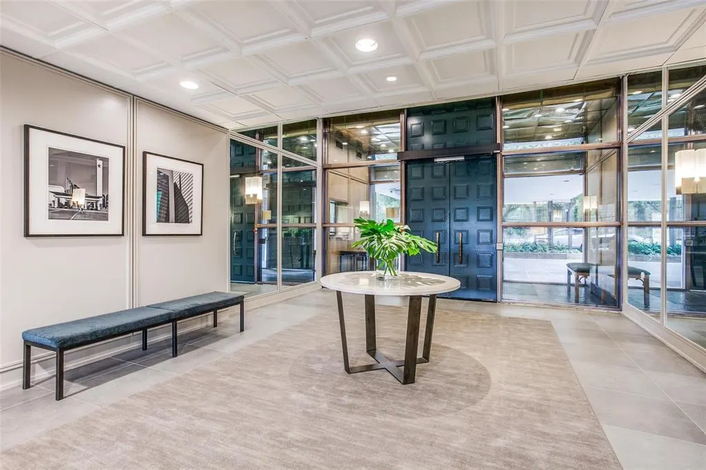 3310 Fairmount Street, #P2B