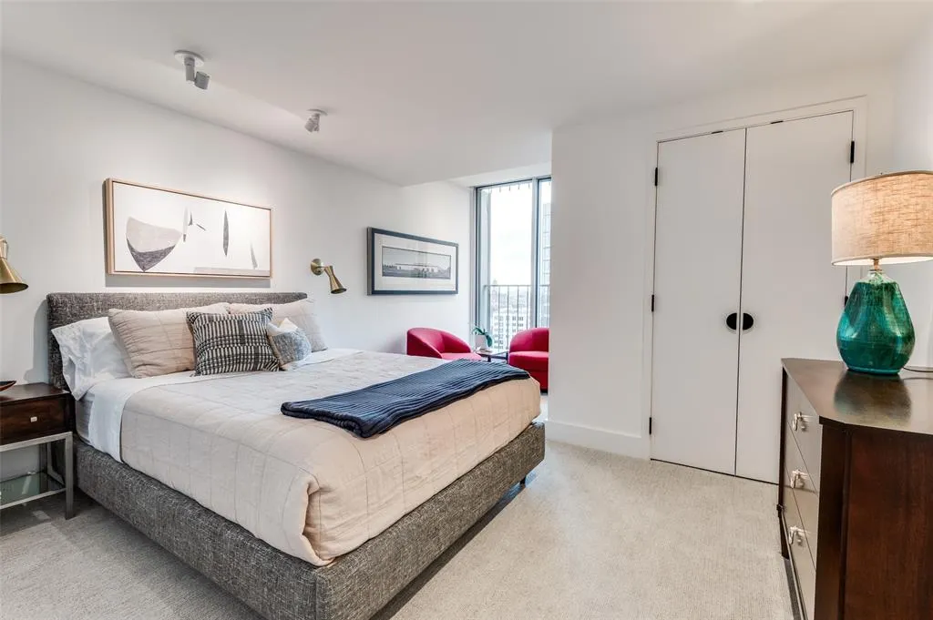 3310 Fairmount Street, #P2B