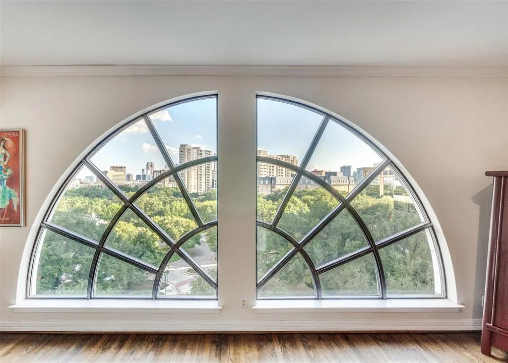 3401 Lee Parkway, #605