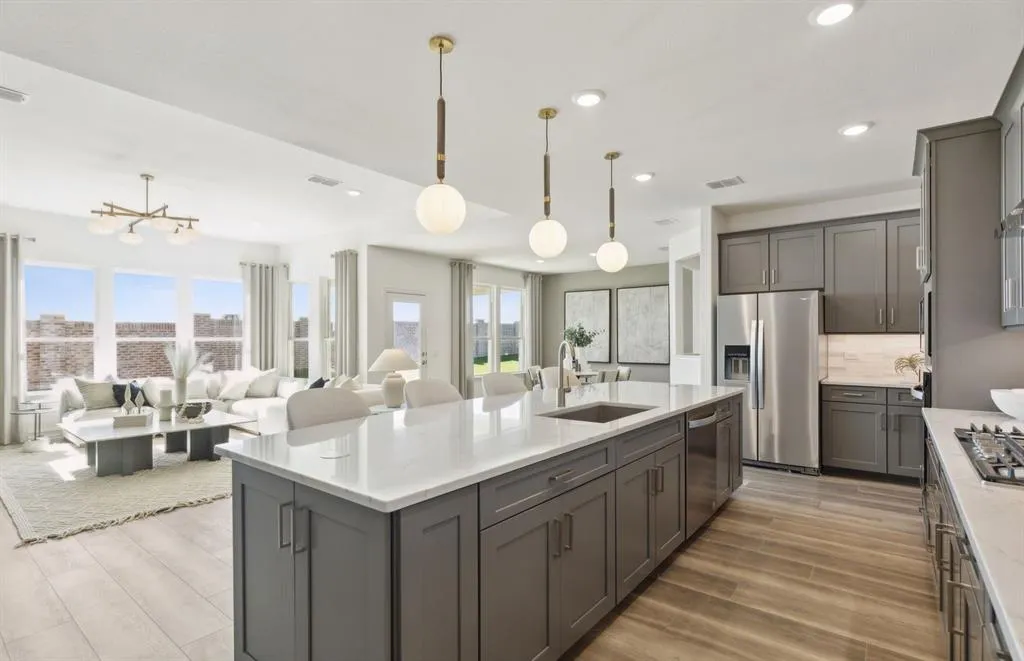 2613 Landmark Drive