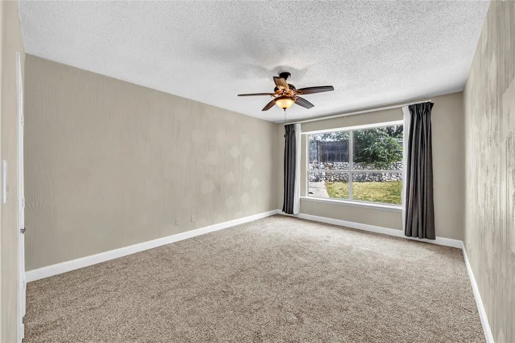900 Doral Circle