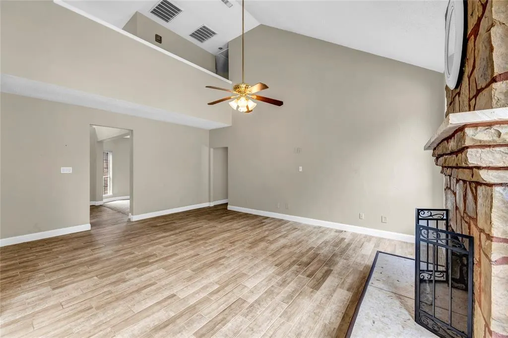 900 Doral Circle