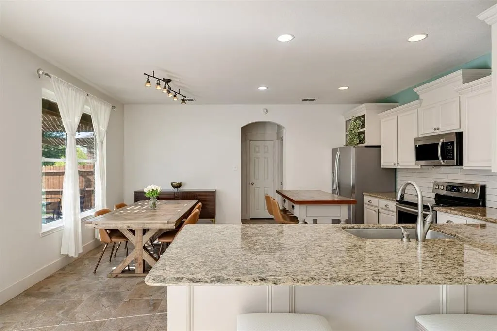 5104 Coney Island Drive