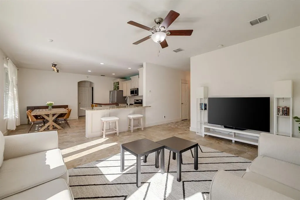 5104 Coney Island Drive