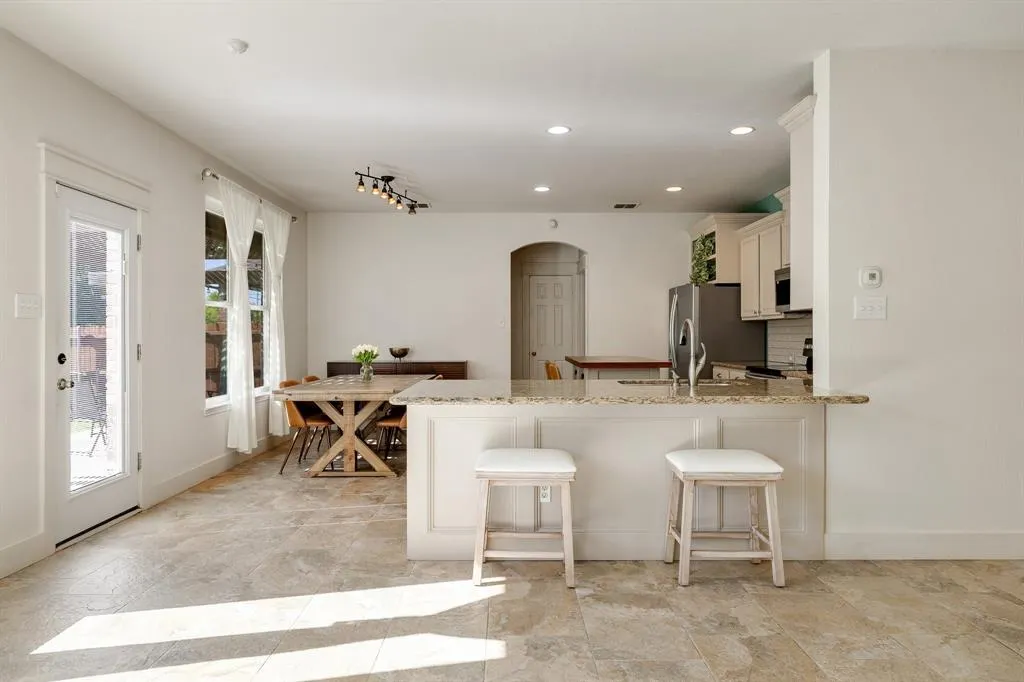 5104 Coney Island Drive
