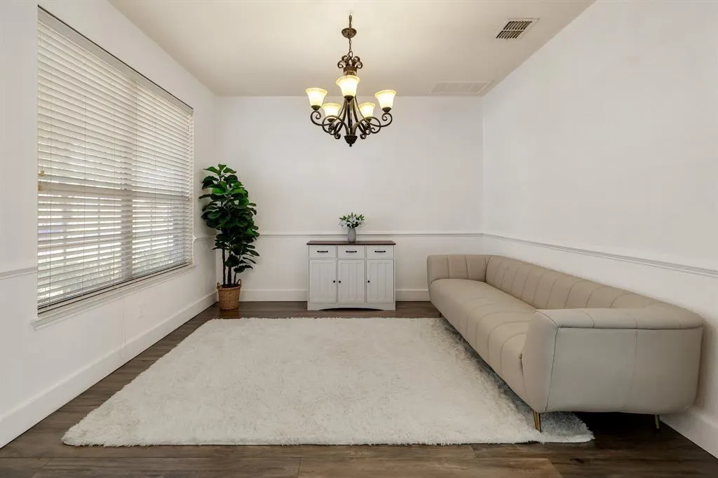 5104 Coney Island Drive