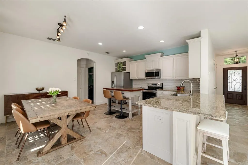 5104 Coney Island Drive