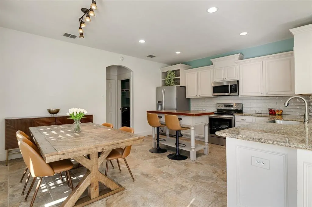 5104 Coney Island Drive
