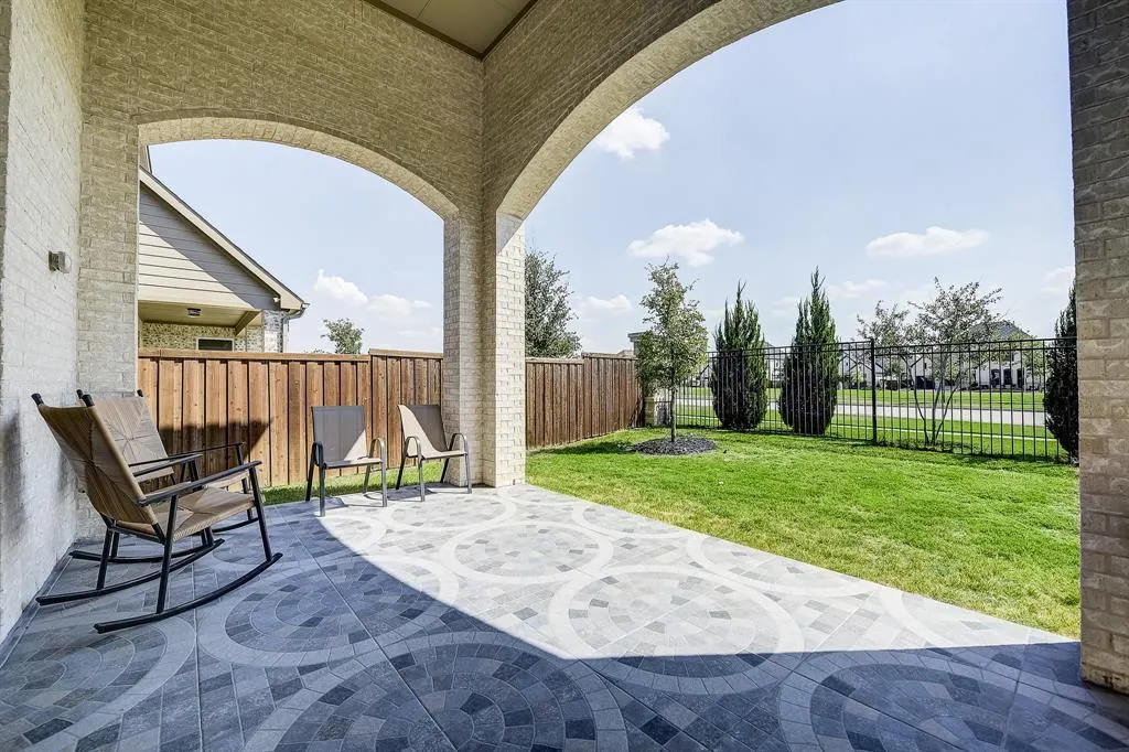 2361 Glen Heather Lane