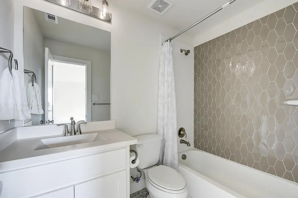 2361 Glen Heather Lane