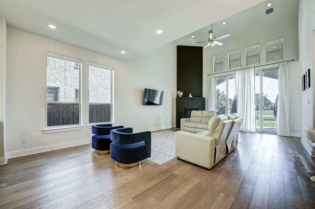 2361 Glen Heather Lane