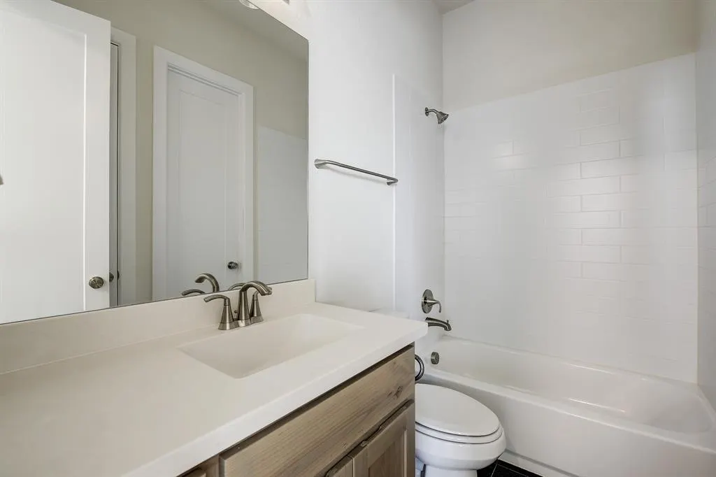 2361 Glen Heather Lane