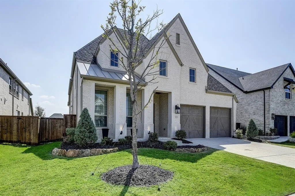 2361 Glen Heather Lane