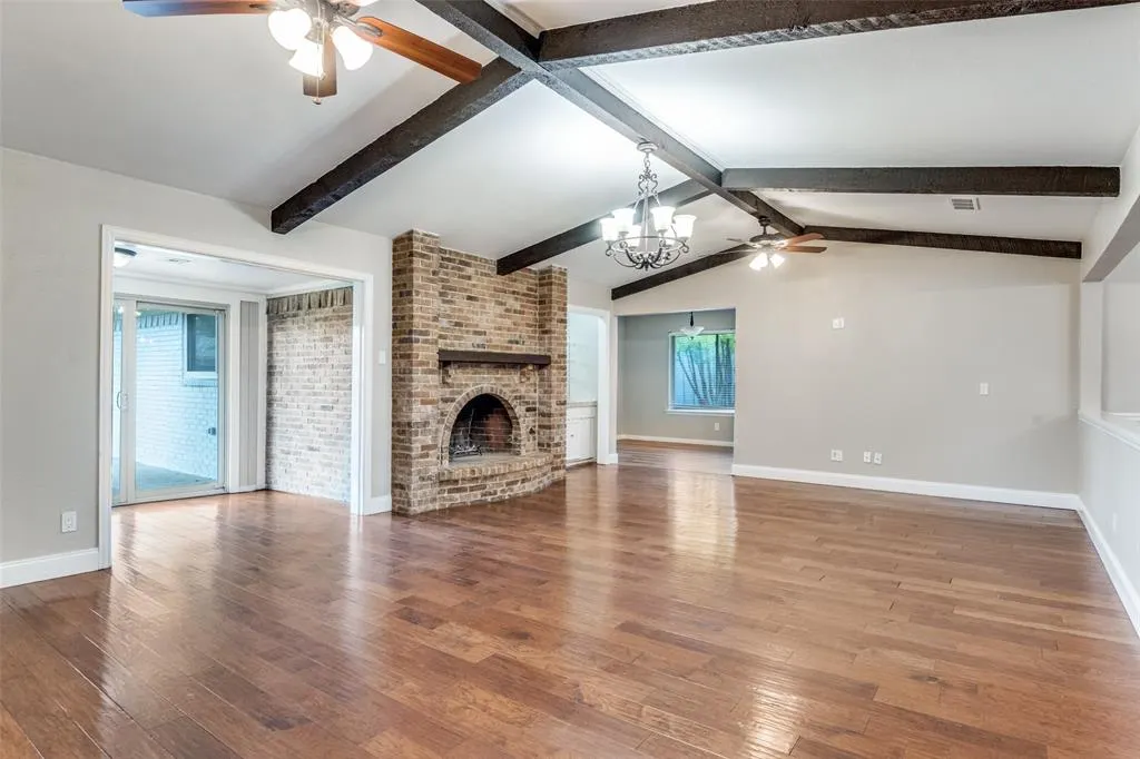 3024 Stanford Drive