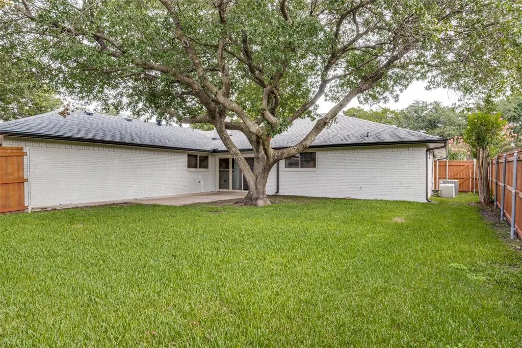 3024 Stanford Drive