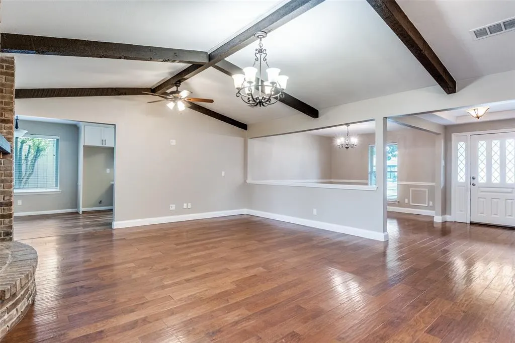 3024 Stanford Drive