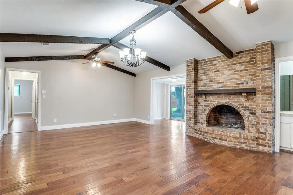 3024 Stanford Drive