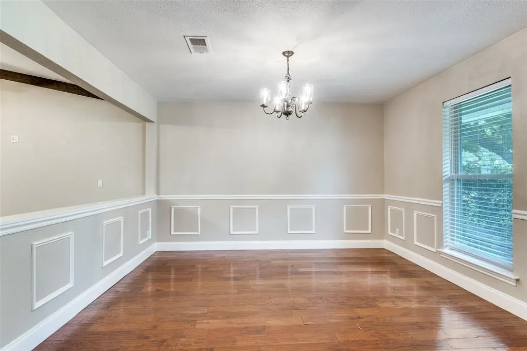 3024 Stanford Drive