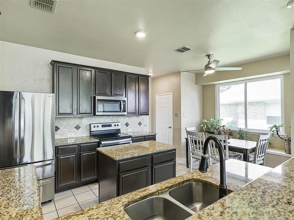 5609 Dark Forest Drive