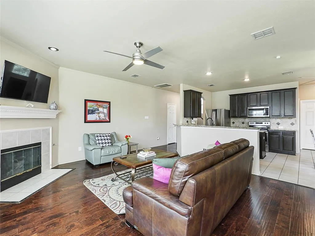5609 Dark Forest Drive