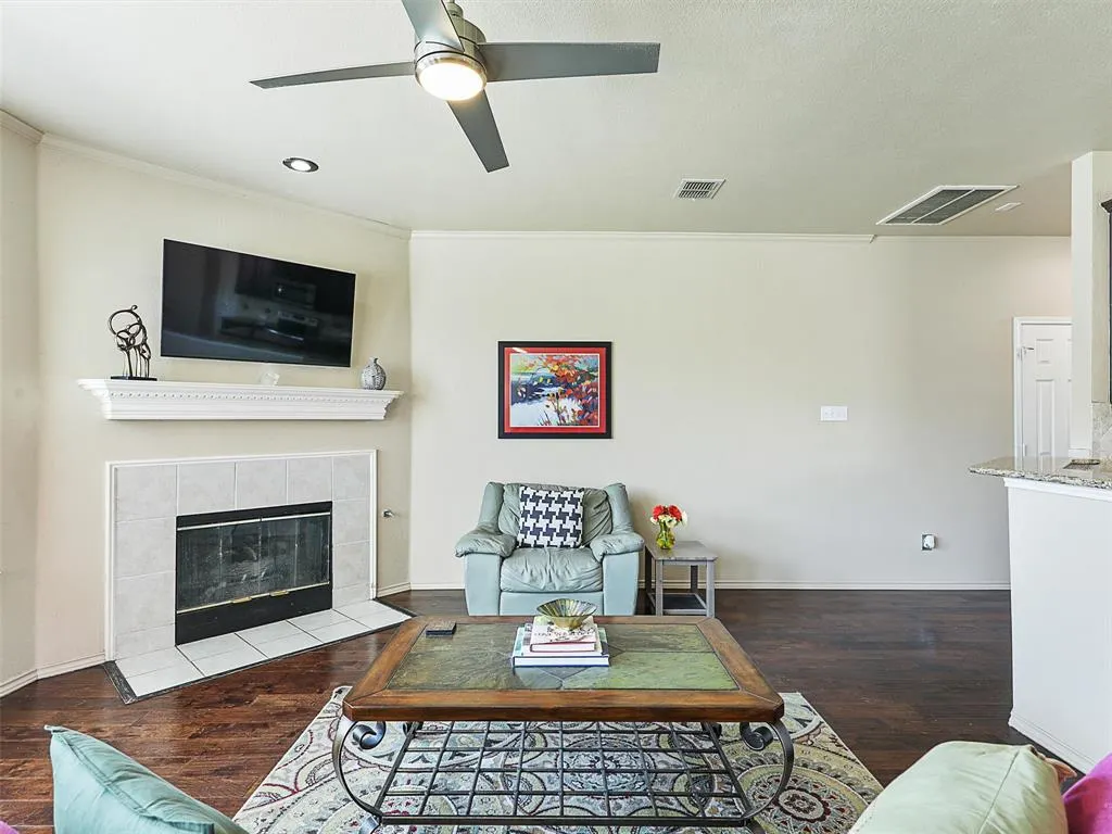 5609 Dark Forest Drive