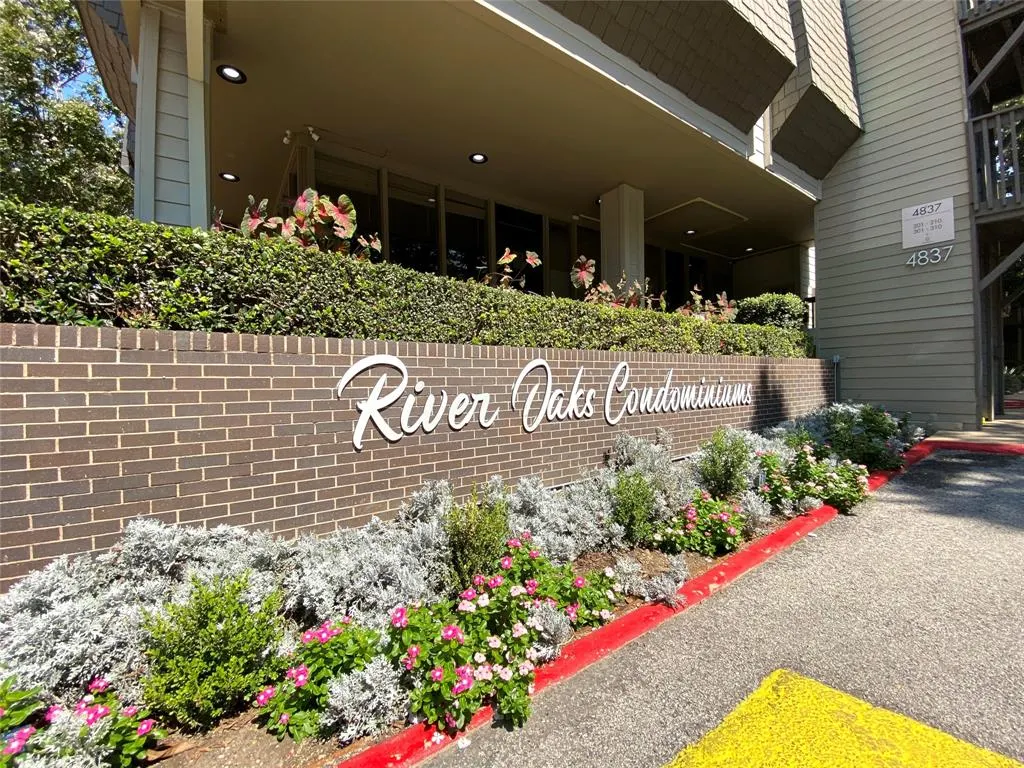 4859 Cedar Springs Road, #337