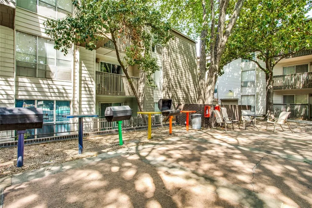 4859 Cedar Springs Road, #337