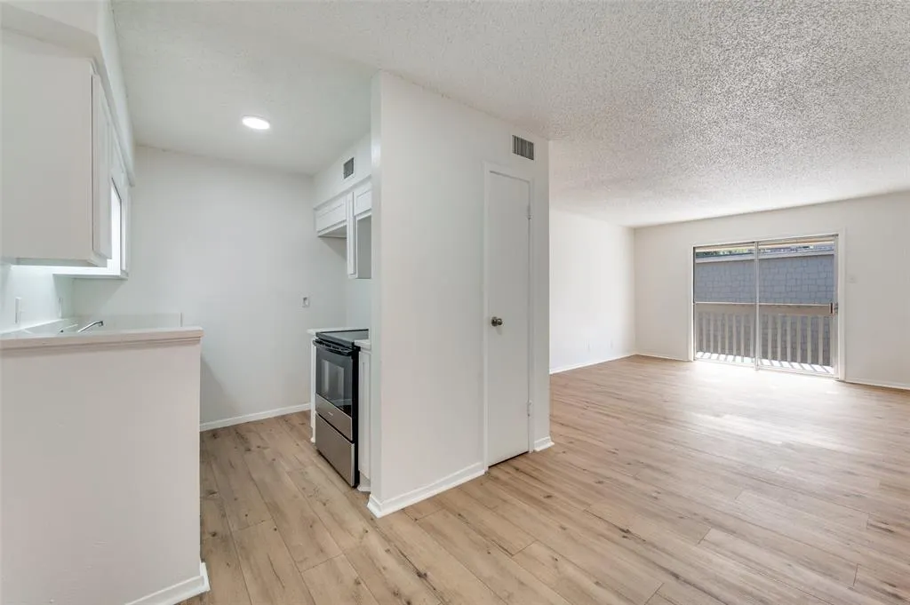 4859 Cedar Springs Road, #337