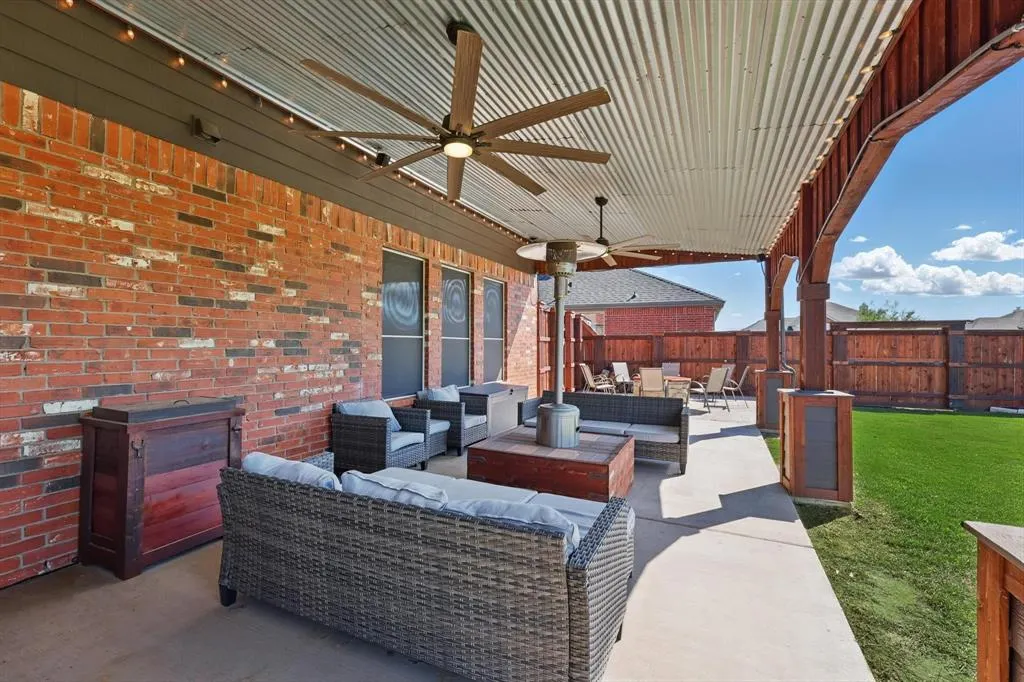 3019 Blue Lake Drive